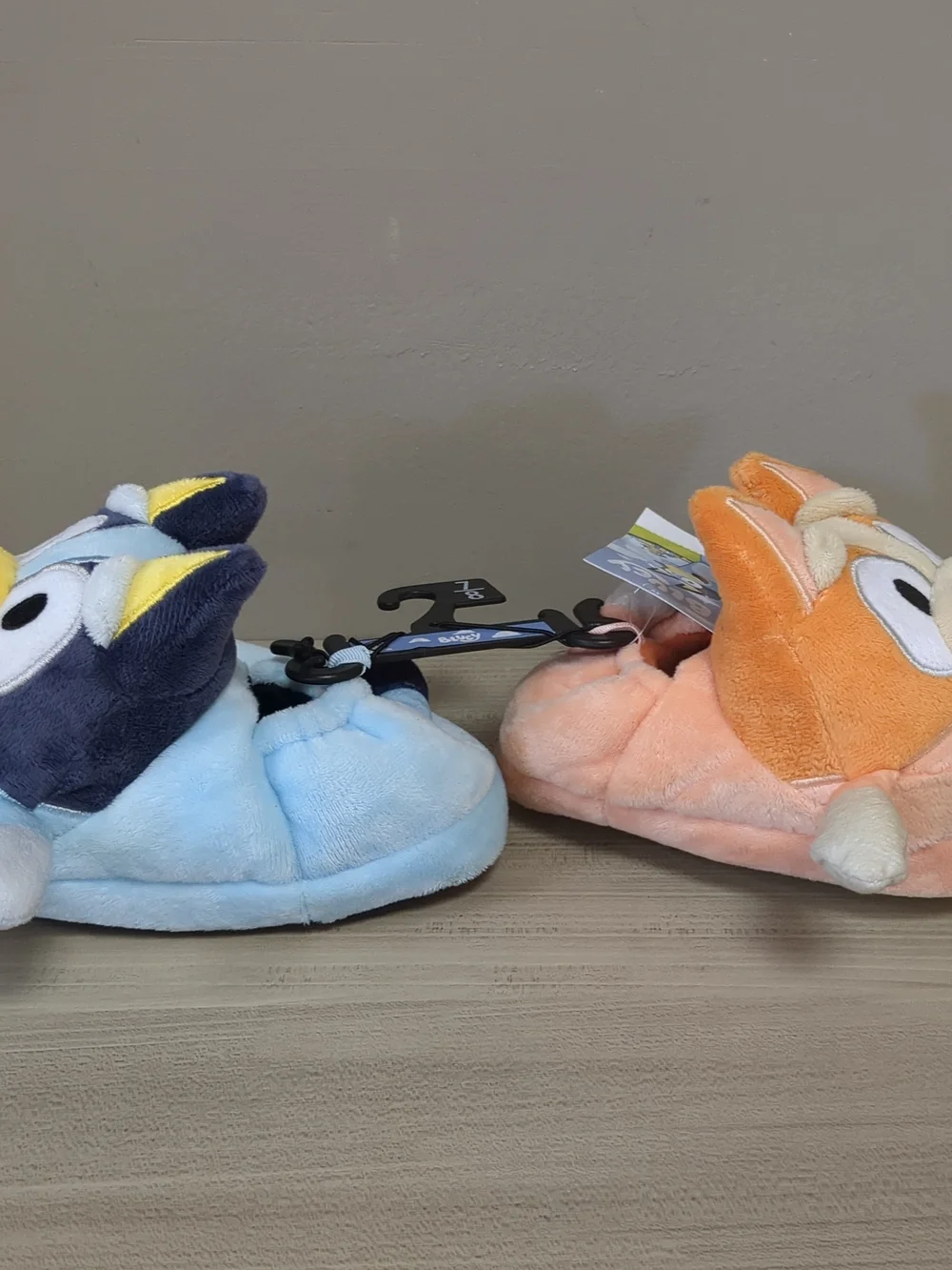 Bluey Plush Kids Slippers - Blue and Orange